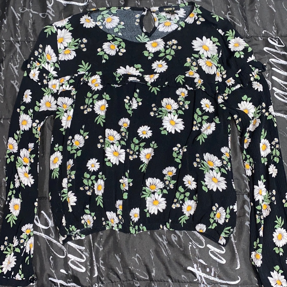 Forever 21 // Size. Medium